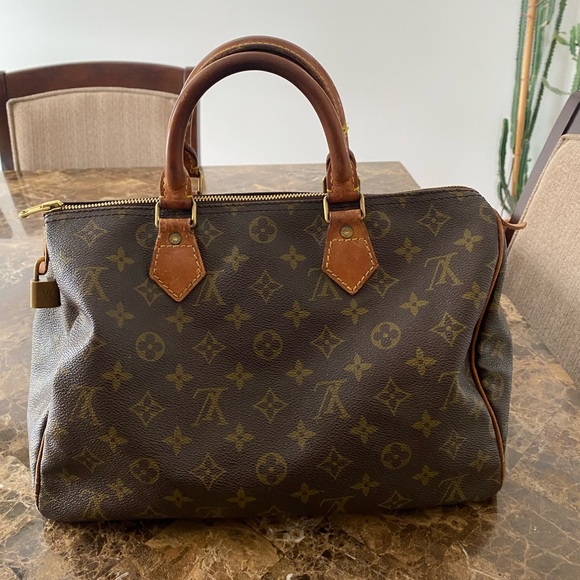 AUTH Louis Vuitton Speedy 30 - Picture 8 of 8